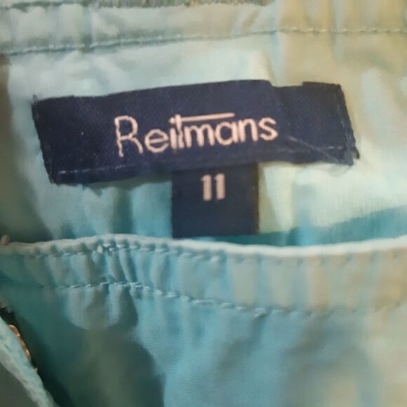Women's 7 Pocket Blue Capris Reitmans size 11 - Picture 12 of 13